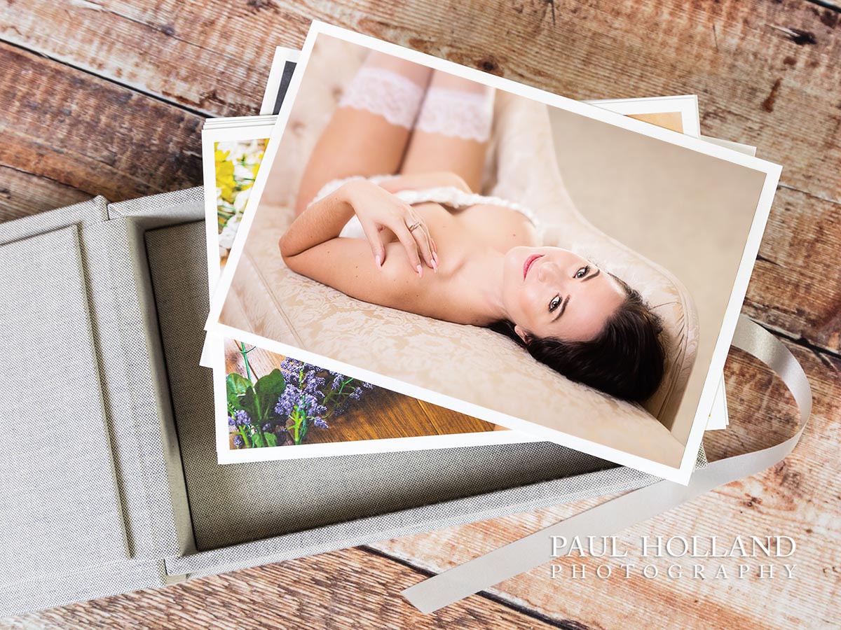 Studio Photo Shoot & Fine Art Print Package - Boudoir