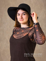 Load image into Gallery viewer, Studio Photo Shoot - 1 person
